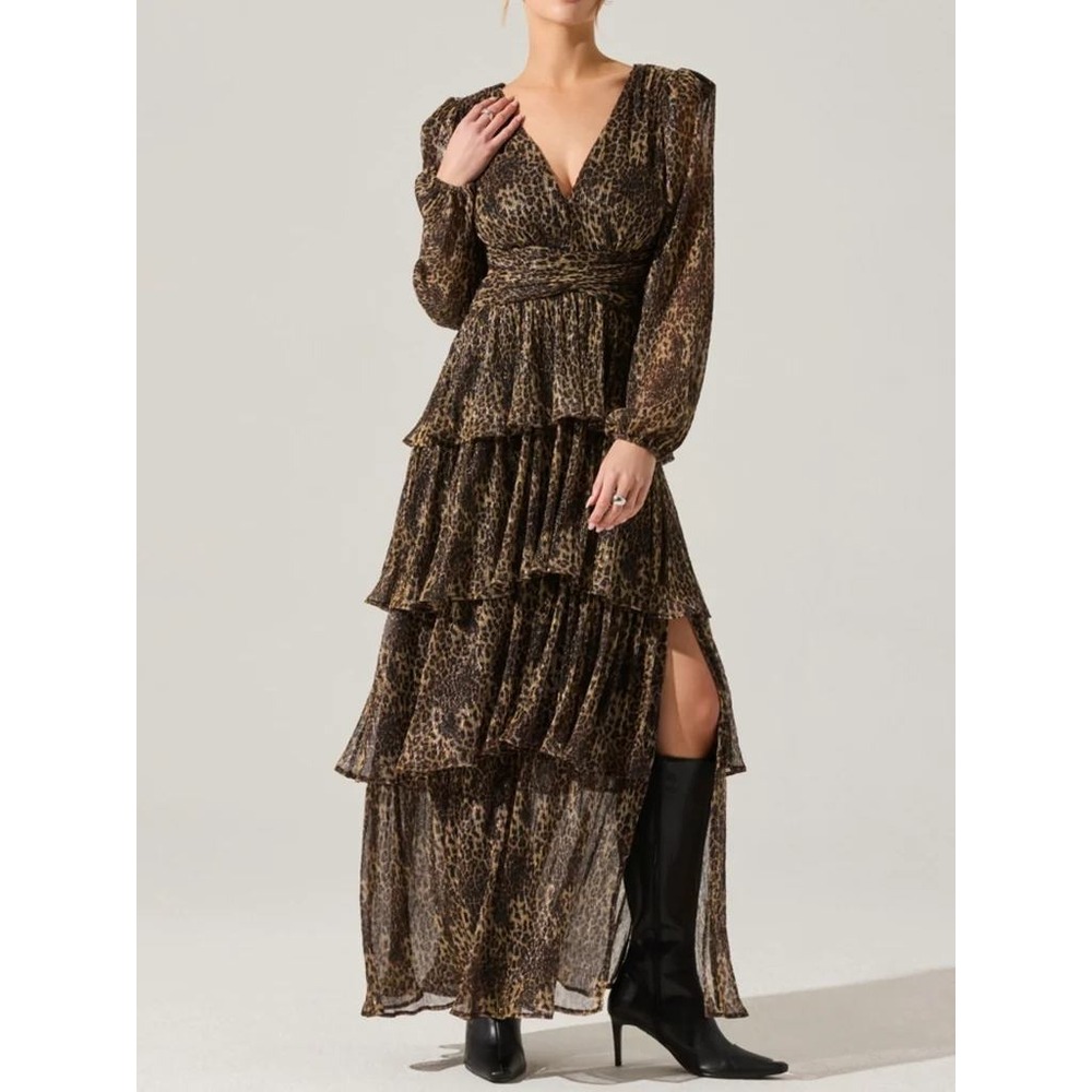 ASTR The Label Women M Anora Leopard Tiered Maxi Dress Brown Open Back Statement
